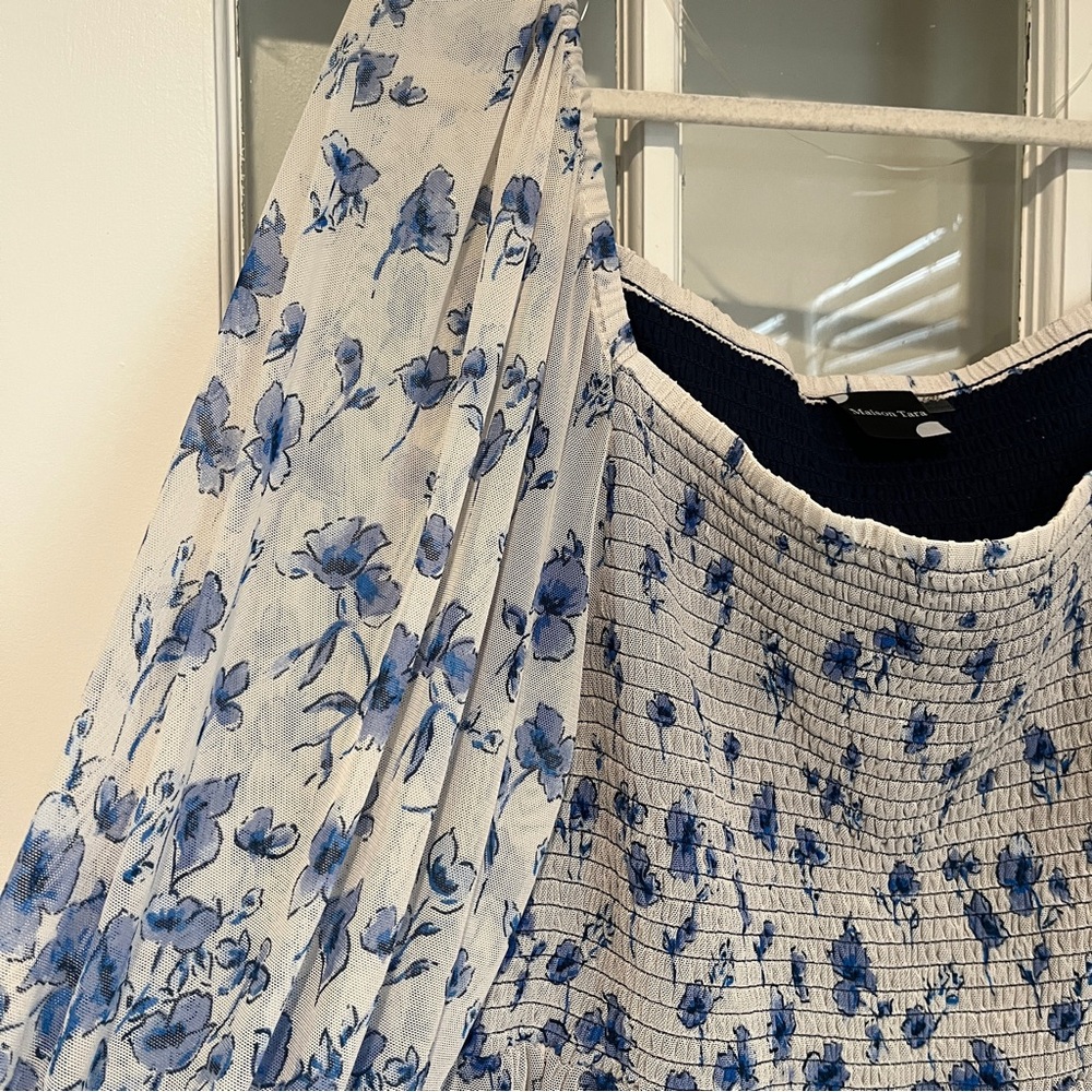 Maison Tara Cream and Blue Floral Midi Dress - Picture 8 of 16